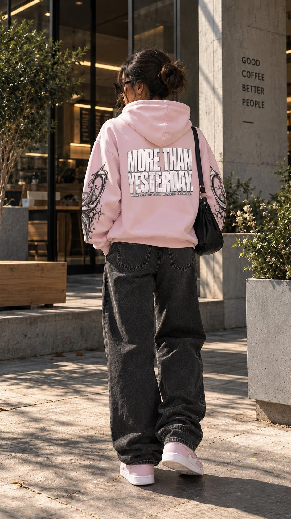 VSNRS look hoodie rosa espalda